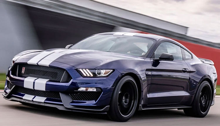 فورد به زودی مدل موستانگ GT350R را عرضه میکند.