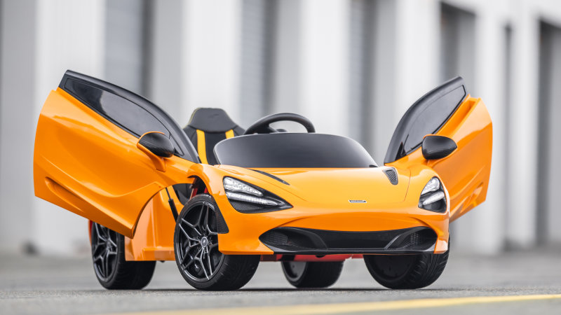 مک لارن 720S مینیاتوری؛ یک سوپراسپرت جذاب برای بچهها