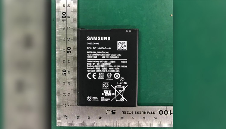 مدل ارزان قیمت دیگری از گوشی سامسونگ با باتری قابل تعویض