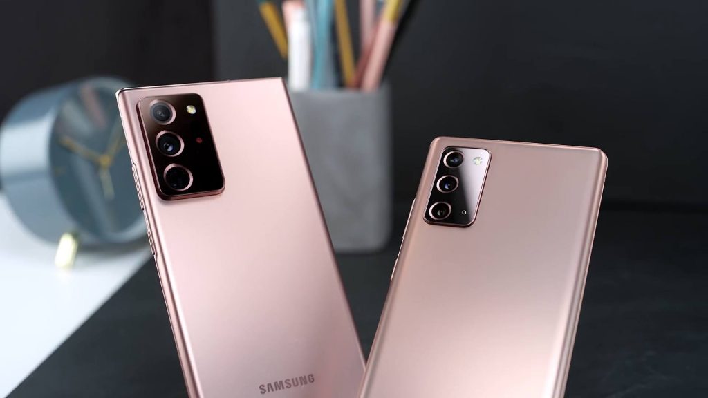 مقایسه galaxy note 20 با samsung note 20 ultra از نطر نمایشگر