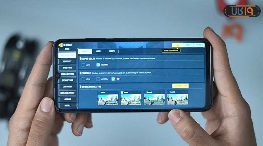 بررسی سختافزار